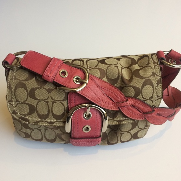 coach bag with pink strap